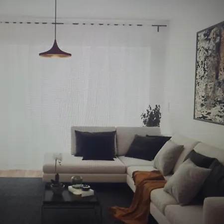 Charming 3Bdr In Central Frankfurt Apartment *